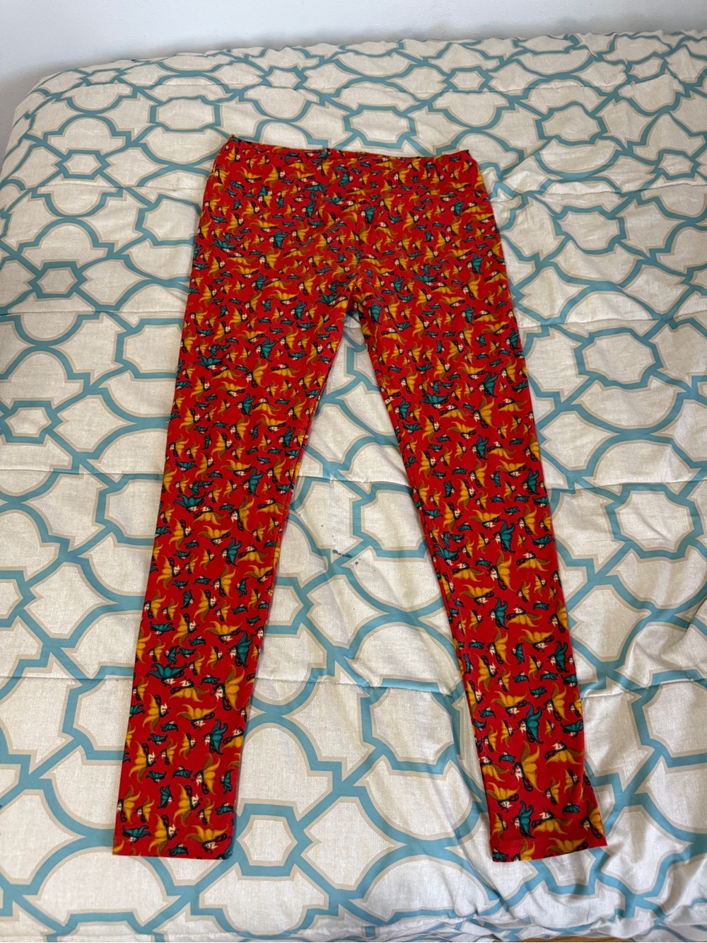 🧚 Magical & Whimsical! LuLaRoe Red Butterfly Fairies Leggings